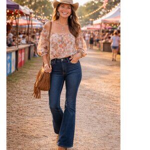 Wrangler High Rise Flare Jeans – Size 12 – Dark Wash